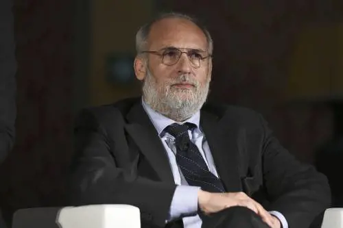 "L'odissea di noi genitori. Che fatica trovare una scuola disposta ad accettare i nostri figli"