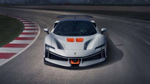 Ferrari SF90 XX, concentrato di prestazioni e tecnologia per la strada e la pista