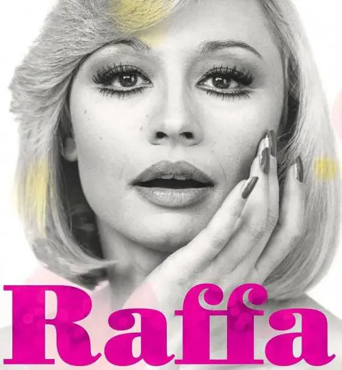 Quel mito pop casalingo che ha cambiato la tv. Fra lustrini e rimpianti