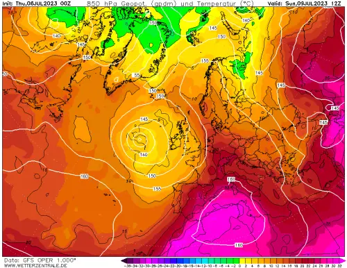 Ecco le stazioni meteo per sapere da casa che (mal)tempo farà