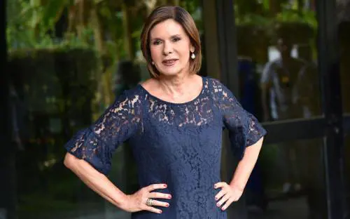 "Voleva servizi contro M5s e Bersani". Bianca Berlinguer attacca Renzi (che la querela)