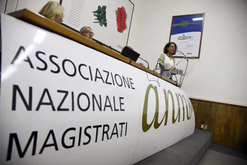 Giustizia, Anm senza freni: ora riaccende lo scontro con la Meloni