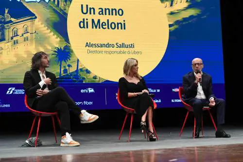"La nuova Rai? Finalmente i radical chic...". L'affondo su Fazio&co