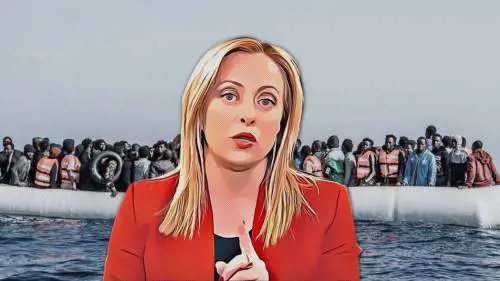 “Meloni costretta a prendere migranti”: la sinistra inciampa sul decreto flussi