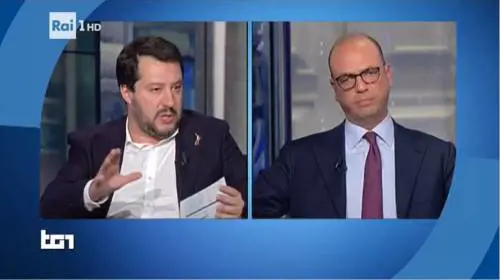 "Ridicolo", "Offensivo". Quando Salvini e Alfano si scontrarono da Vespa
