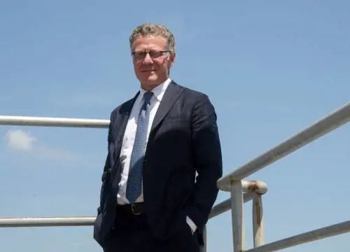 Il top manager morto in yacht. L'ultima visita: "Nulla di grave"