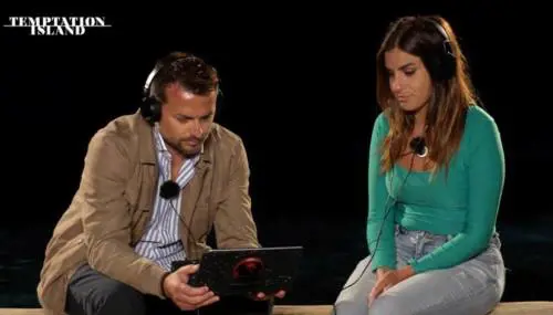 Temptation Island 2023, le pagelle: la titubanza di Alessia (voto 4), la consapevolezza di Ale (voto 8)