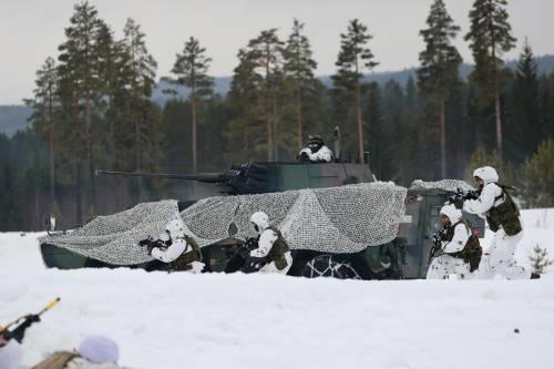 Russia, terrorismo e guerra artica: tutti i fronti della Nato