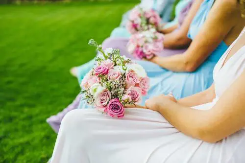 Matrimonio estivo, come vestirsi 