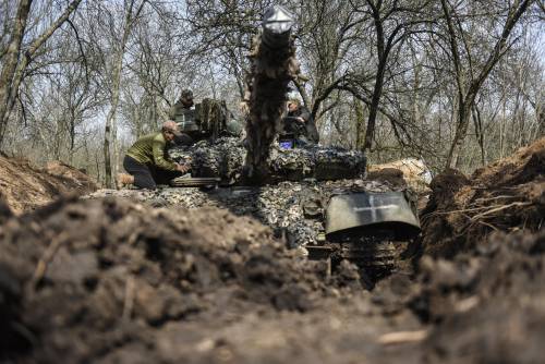 Veicoli bomba e tattiche dell'Isis: i video che svelano la nuova strategia russa