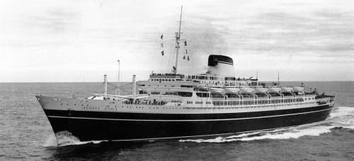 La triste storia del naufragio dell’Andrea Doria, la nave più lussuosa al mondo