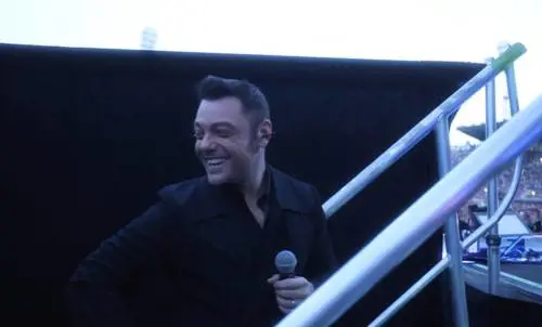 Il nodulo alle corde vocali che ha colpito Tiziano Ferro: i sintomi e la terapia