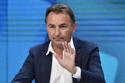 Paura per Massimo Mauro, un infarto dopo il padel: operato d'urgenza