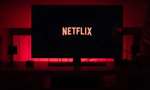 "Il tuo account è sospeso": attenti alla truffa su Netflix