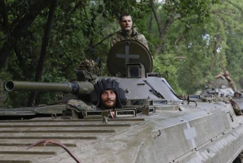 Kiev, l'attacco alla Crimea e il messaggio agli alleati: "La guerra non sarà breve"
