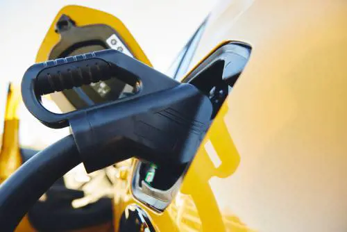 Ricarica auto elettriche: a che punto siamo in Italia?