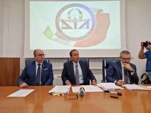 Piano fascista contro la magistratura: due arresti a Caltanissetta