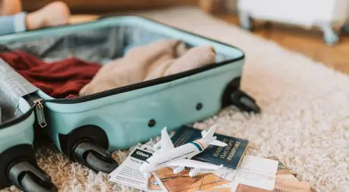 Over 65 come preparare la valigia e i must have irrinunciabili