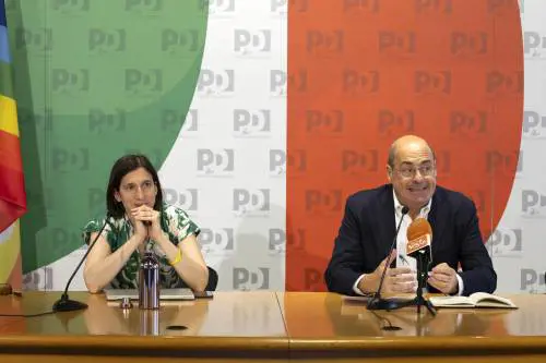 "Con lei manco il 17%...". Così Zingaretti asfalta la Schlein