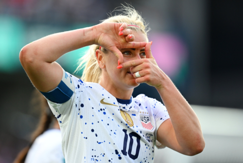 Lindsey Horan da incorniciare: cala il tris nel match perfetto degli Usa (via Fifa)