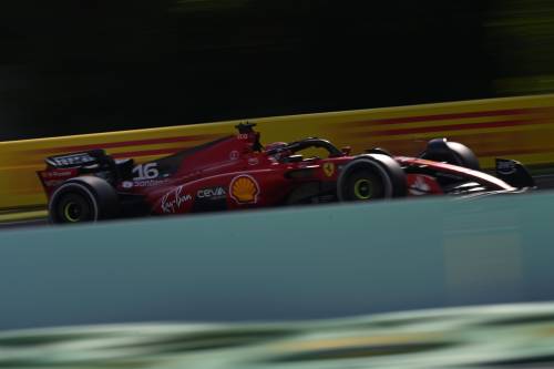 La Ferrari dietro l'Alfa. C'è Lewis per rovinare la storia della Red Bull