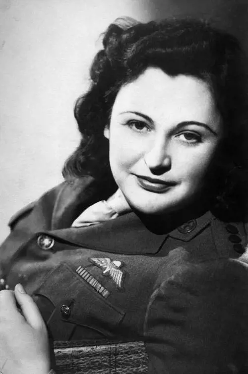 Nancy Wake, il "topo bianco" più temuto dai nazisti