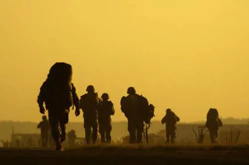 La crisi del fentanyl entra nelle basi militari: cosa succede all'esercito Usa