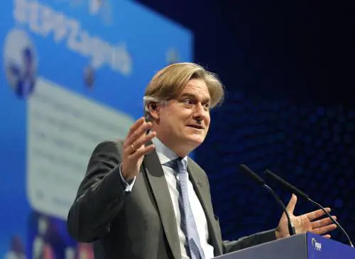 L'estremismo non paga. Ma serve una formula per un governo stabile