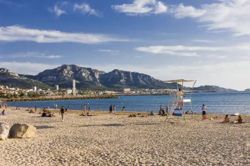Arrivano le spiagge per donne contro le molestie islamiche