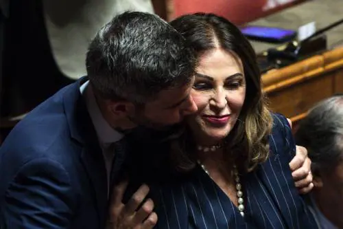 Il Senato respinge la sfiducia alla Santanchè. "Ho detto la verità"