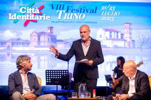 Un successo il Festival Città Identitarie a Trino