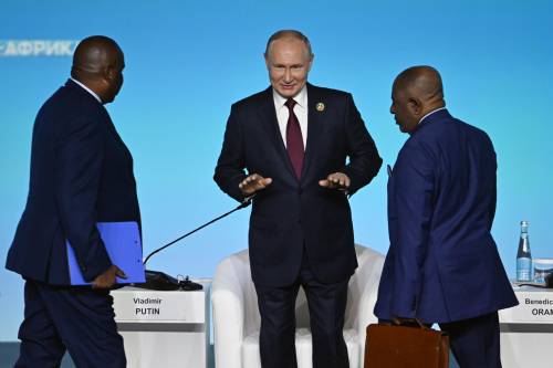 Putin vuole la sua Africa. "Vi regalo il grano russo". E spunta anche Prigozhin