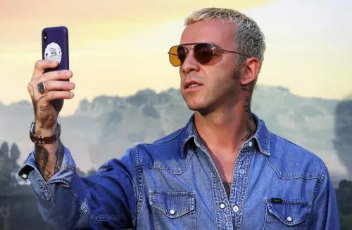 "Ho rischiato tanto". Salmo mette in ansia i fan: ecco cosa è successo