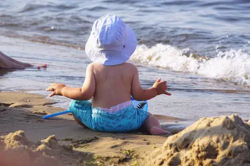 Bambini con il "Mal di Vacanza", i consigli del pediatra per prevenirlo