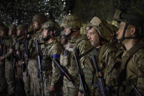 Si riaccende il fronte del Dnipro. Russi e ucraini combattono sul fiume