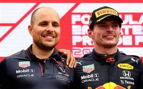 Max e il tecnico, "Casa Vianello" in F1