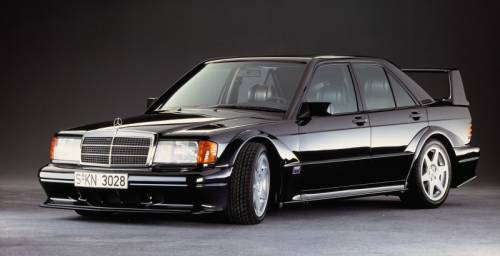 Mercedes 190E 2.5-16 EVO II, la "street legal" iconica e ricercatissima