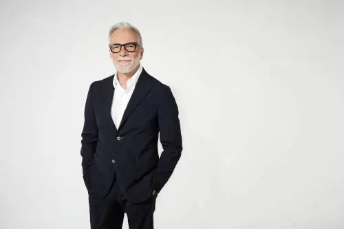 Porsche, Innocenti: "La classe politica partecipi con più forza per stimolare la mobilità elettrica"