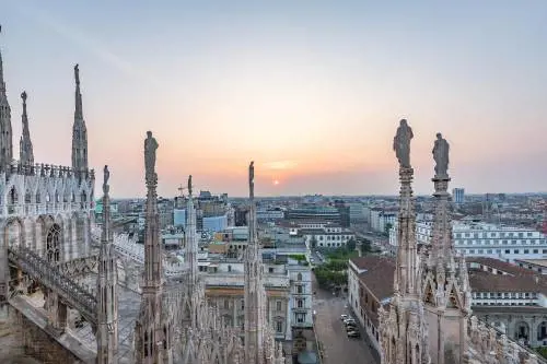 Eventi e musica al tramonto tra le guglie del Duomo