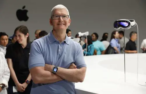 Amazon stupisce ancora. Apple delude le attese