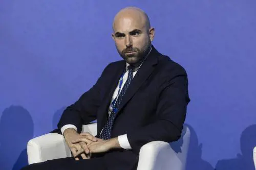 "Buona soluzione sui taxi, ora riforma del settore"