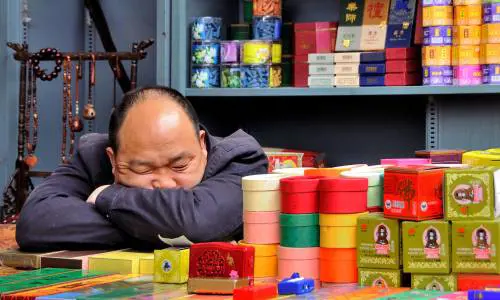 Deflazione, export ed economia in affanno: cosa rischia la Cina (e l'Italia)