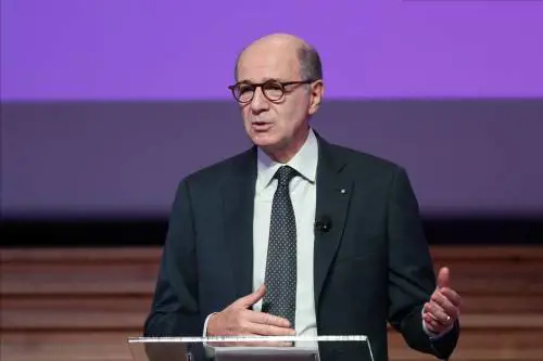 Banchieri ancora sotto choc per il balzello: "Così si mette a rischio la capacità di credito"