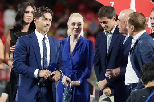 Il dolore di Marta alla prima uscita. "Silvio mi manca. Difficile senza lui"