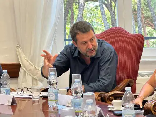 "Pronti a far tornare le province". L'annuncio di Salvini