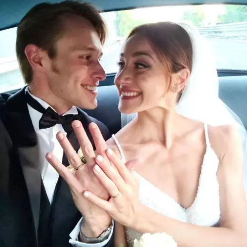 Un matrimonio da favola: le nozze tra i primi ballerini della Scala incanta la Puglia