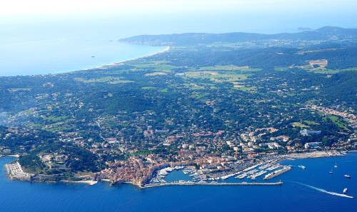 A Saint Tropez inseguito perché aveva lasciato "solo" 500 euro di mancia