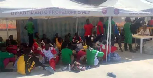 L'emergenza arriva a Porto Empedocle. Nel Palasport andranno 600 persone