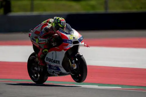 Iannone: "I'm back! Ora mi ispiro a Vale"