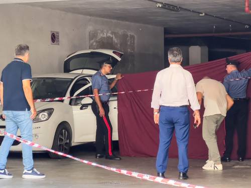 Napoli, donna uccisa nel parcheggio: l'ex ha confessato. La vittima lo denunciò per stalking